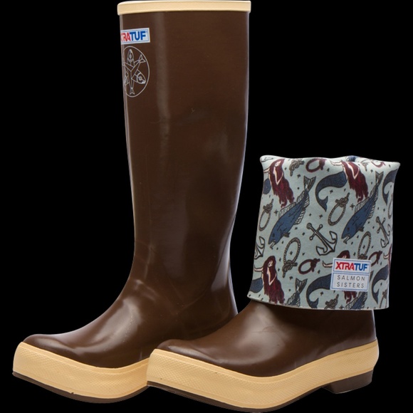 Xtratuf Salmon Sisters Mermaid Life Rainboot size 6 - Picture 1 of 5